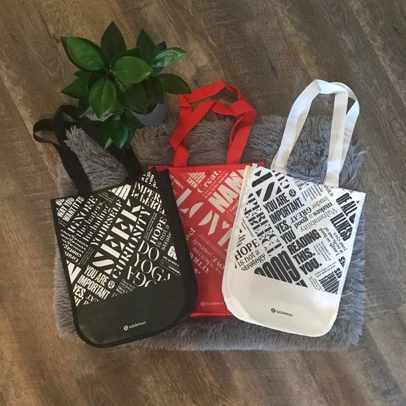 lululemon athletica Handbags - Small Lululemon bags (three)